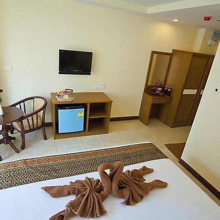 Iris Residence Pattaya Ngoại thất bức ảnh