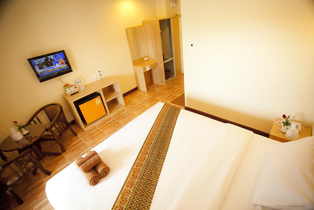 Iris Residence Pattaya Ngoại thất bức ảnh
