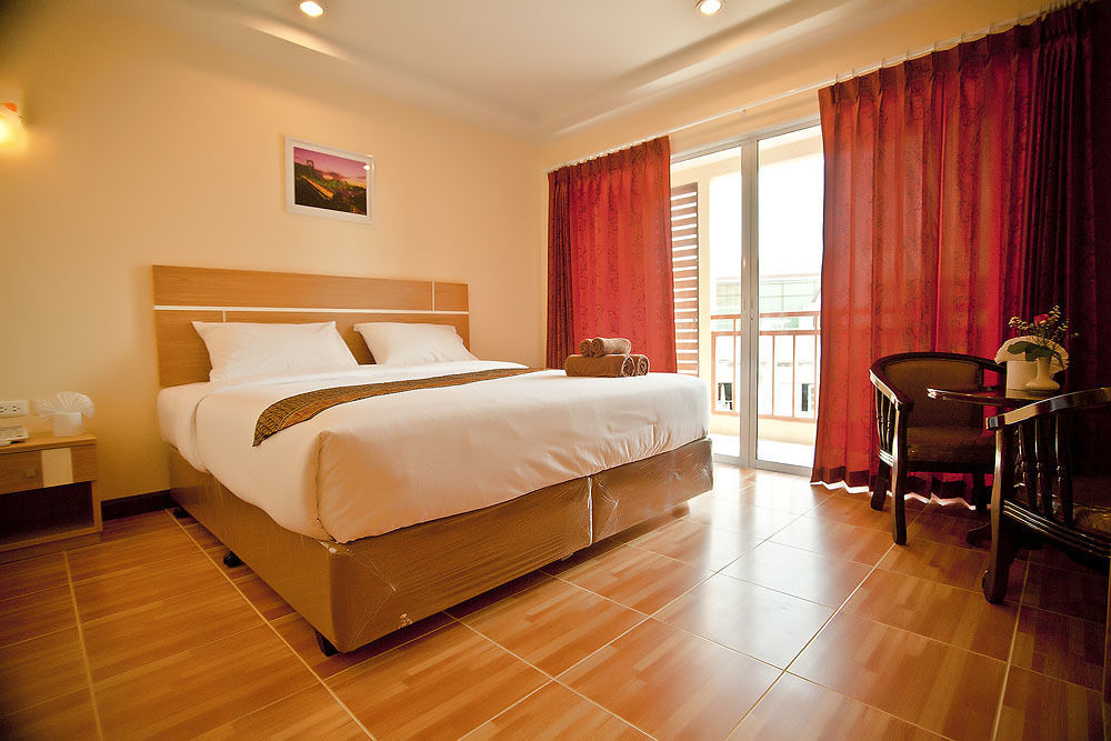 Iris Residence Pattaya Ngoại thất bức ảnh