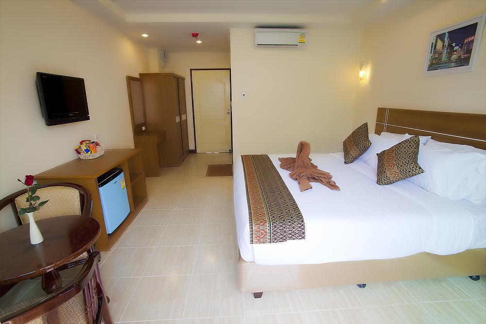 Iris Residence Pattaya Ngoại thất bức ảnh